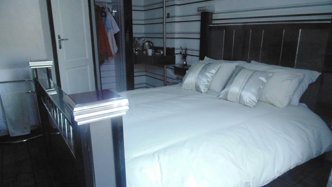 Westmore Bed & Breakfast 엘니스 외부 사진